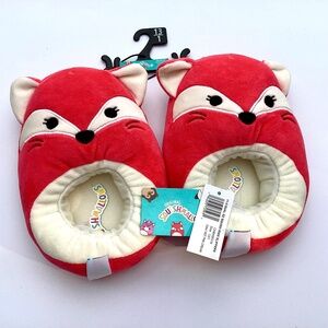 JOSMO Squishmallows Slipper Size: 13-1. Hot Pink & Cream - New